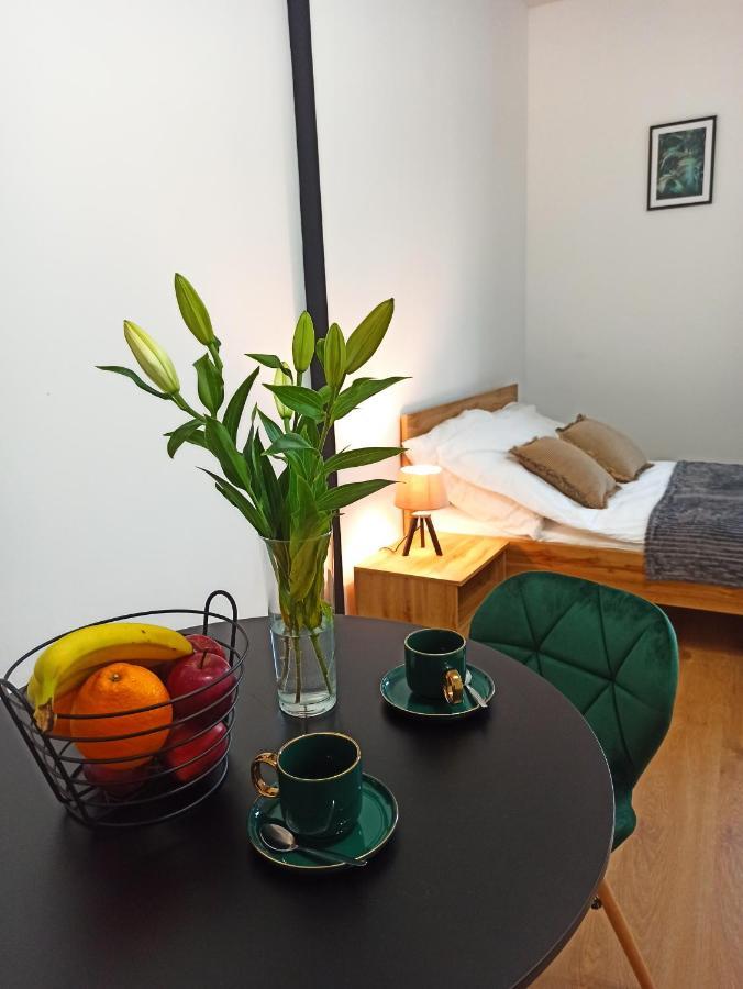 Cztery Katy W Rynku Apartment Walbrzych Luaran gambar