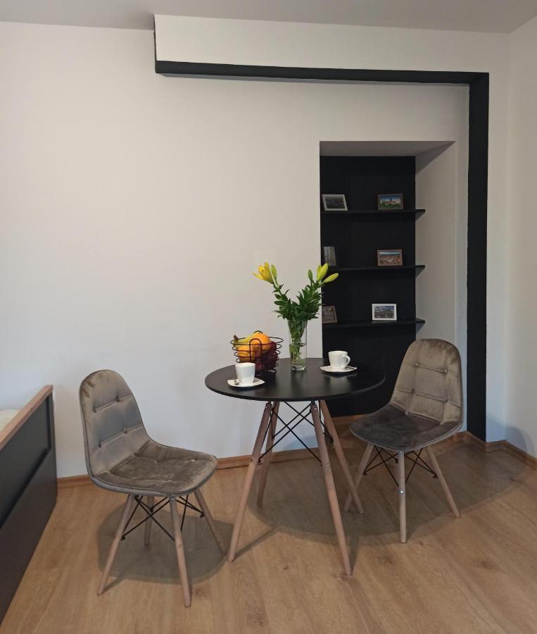 Cztery Katy W Rynku Apartment Walbrzych Luaran gambar
