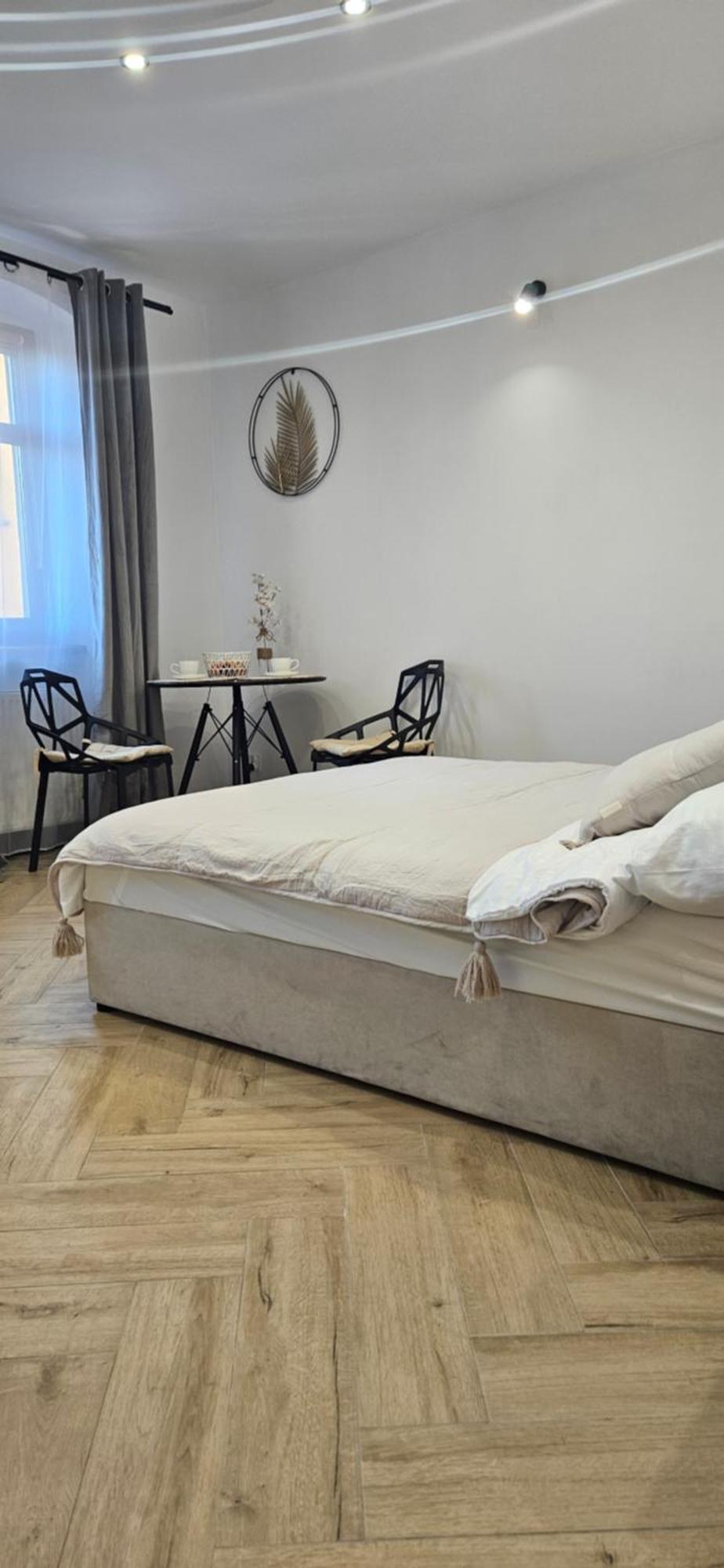 Cztery Katy W Rynku Apartment Walbrzych Luaran gambar